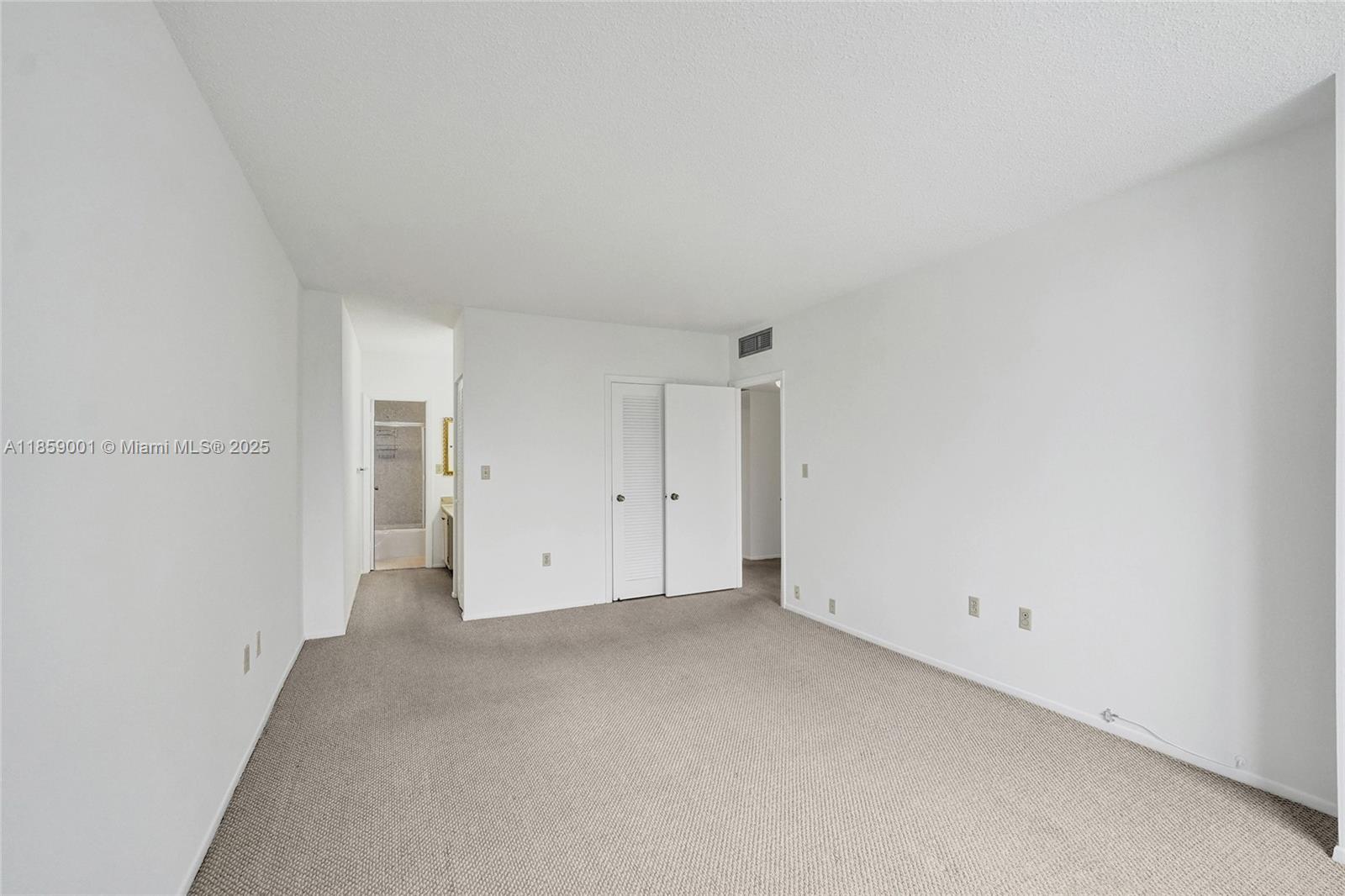 7K 2 / 2 1171 sq. ft. $ 2025-08-14 0 Photo