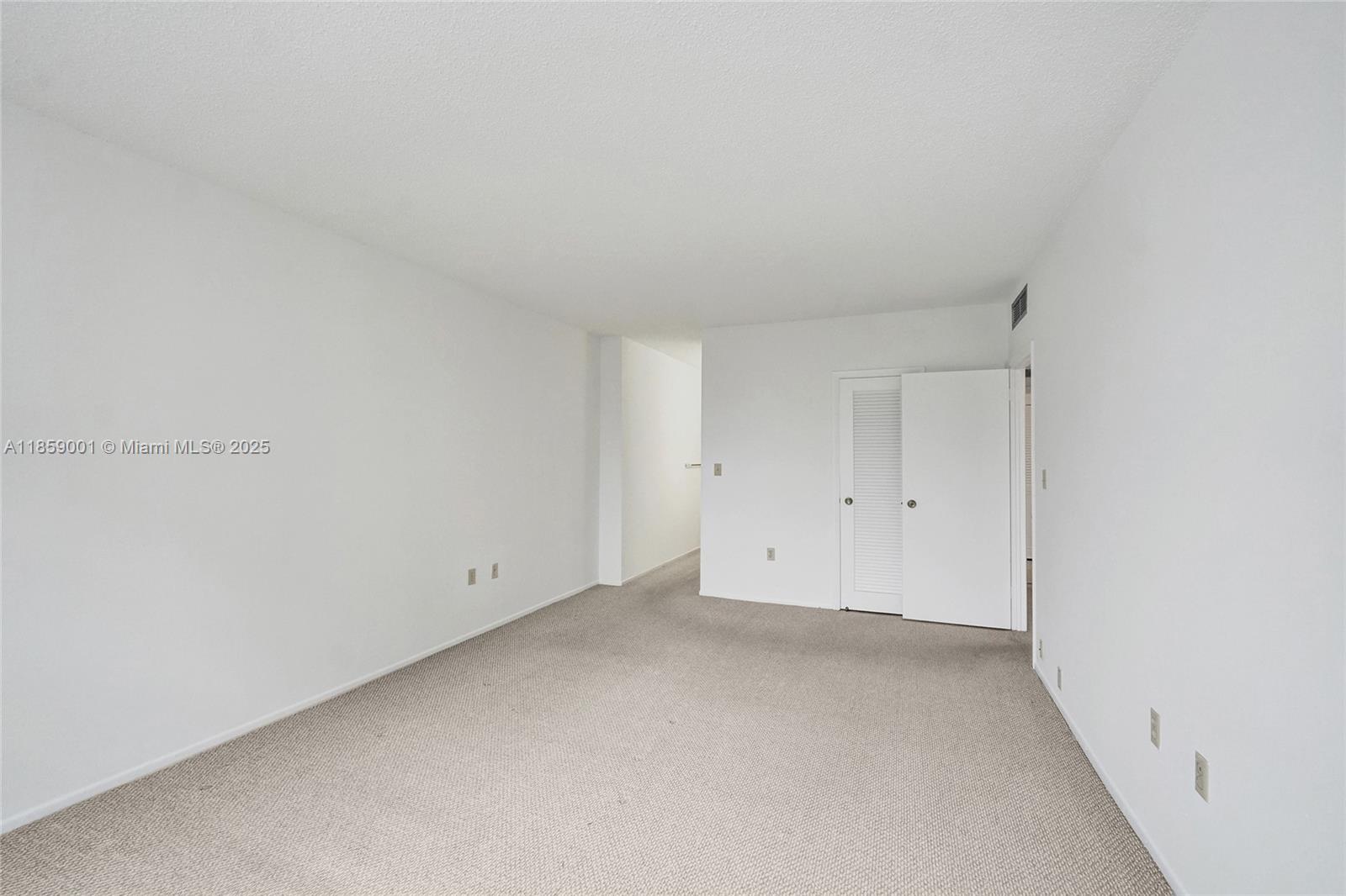 7K 2 / 2 1171 sq. ft. $ 2025-08-14 0 Photo