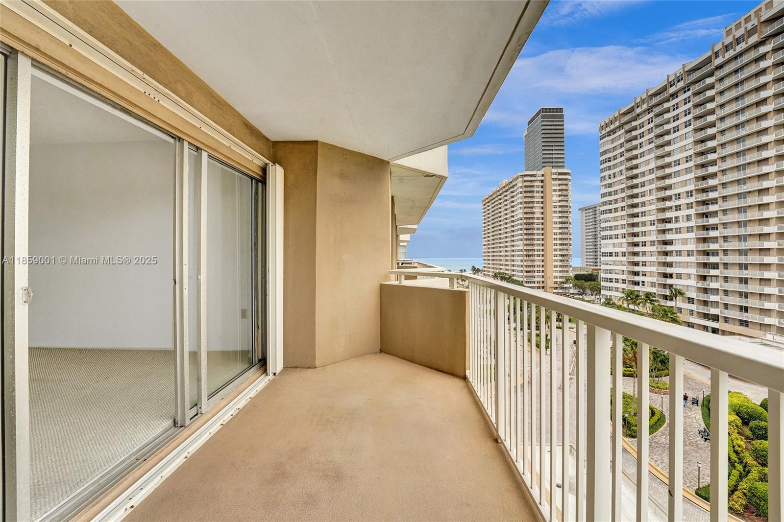 7K 2 / 2 1171 sq. ft. $ 2025-08-14 0 Photo
