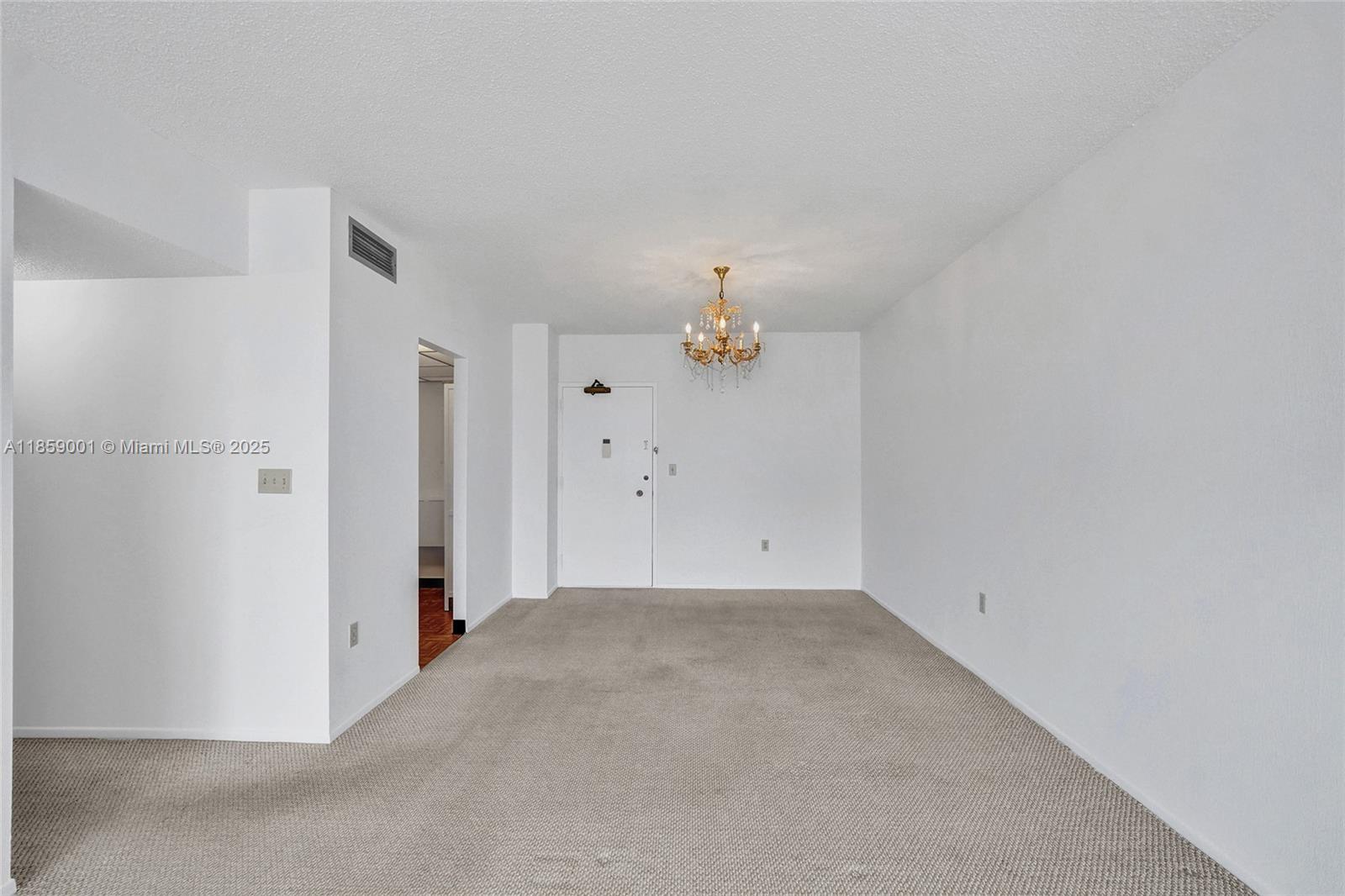7K 2 / 2 1171 sq. ft. $ 2025-08-14 0 Photo