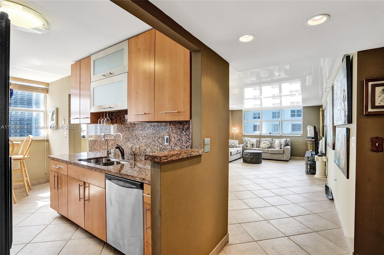 Photo of 1833 Ocean Dr  #1402, Hallandale Beach, Florida, 33009 - 