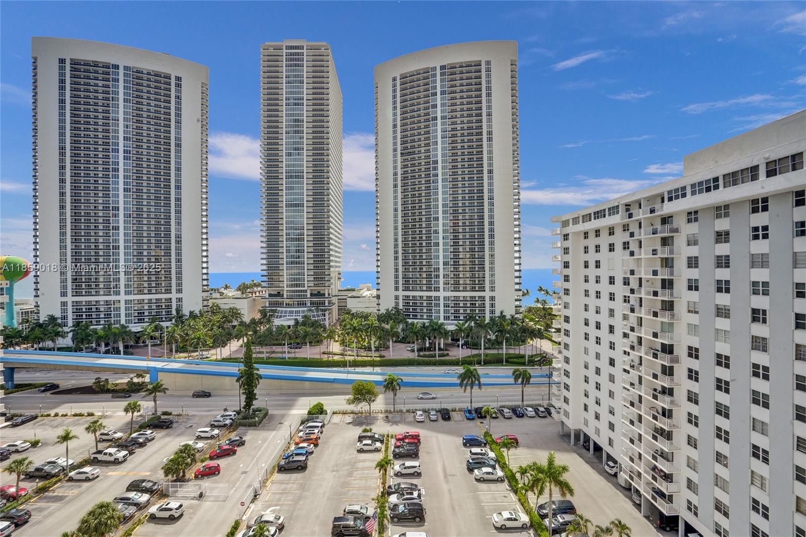 Photo of 1833 Ocean Dr  #1402, Hallandale Beach, Florida, 33009 - 