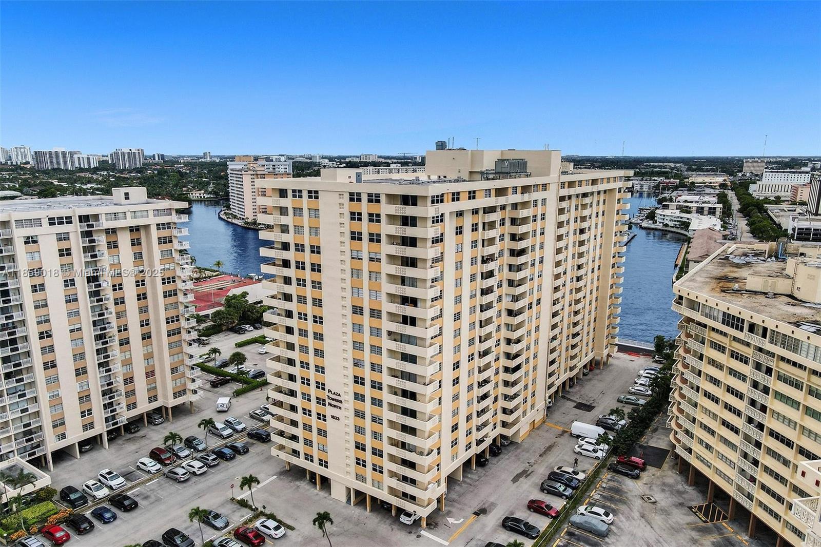 Photo of 1833 Ocean Dr  #1402, Hallandale Beach, Florida, 33009 - 
