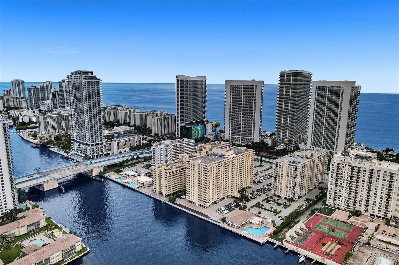Photo of 1833 Ocean Dr  #1402, Hallandale Beach, Florida, 33009 - 
