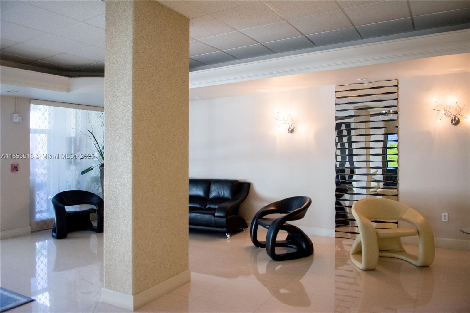 Photo of 1833 Ocean Dr  #1402, Hallandale Beach, Florida, 33009 - 