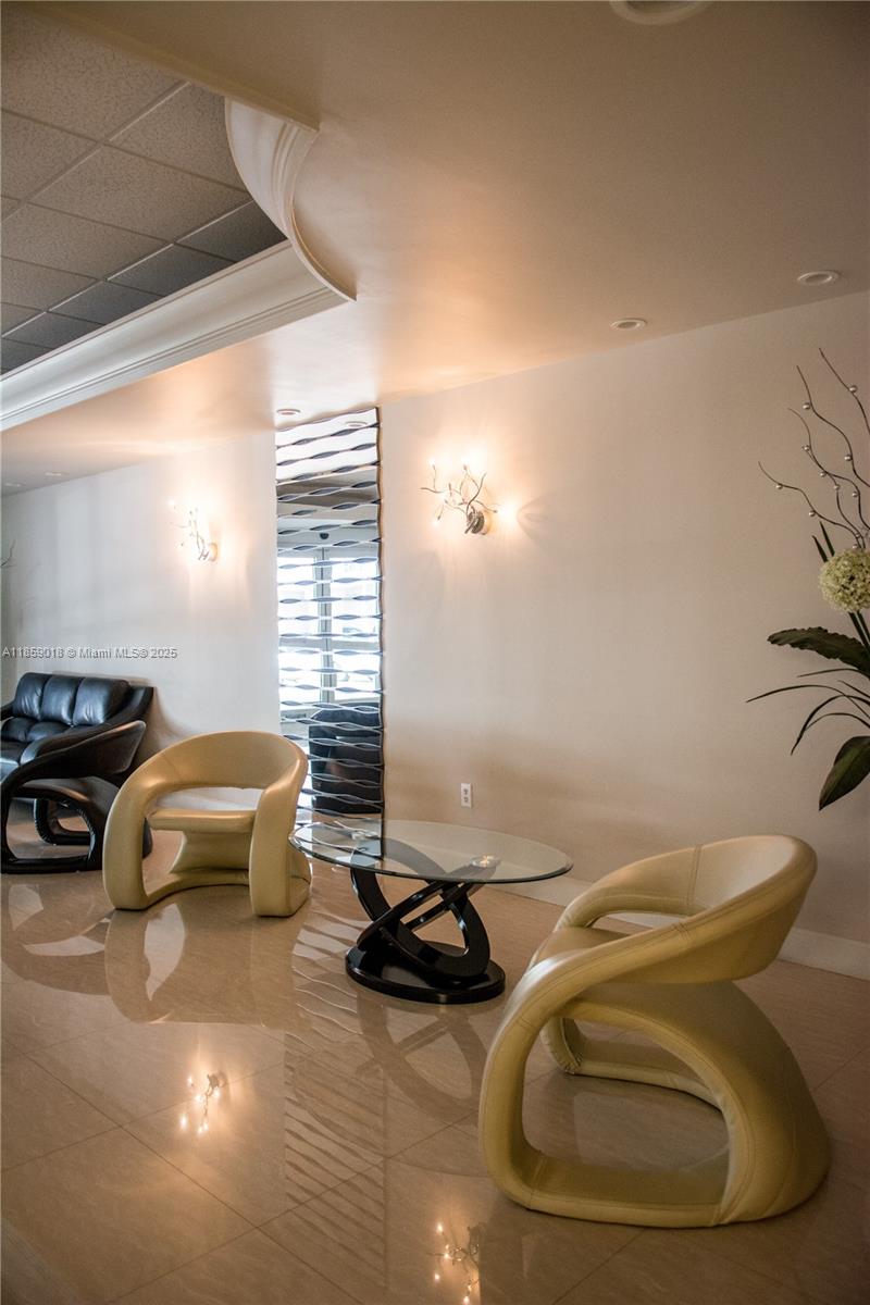 Photo of 1833 Ocean Dr  #1402, Hallandale Beach, Florida, 33009 - 