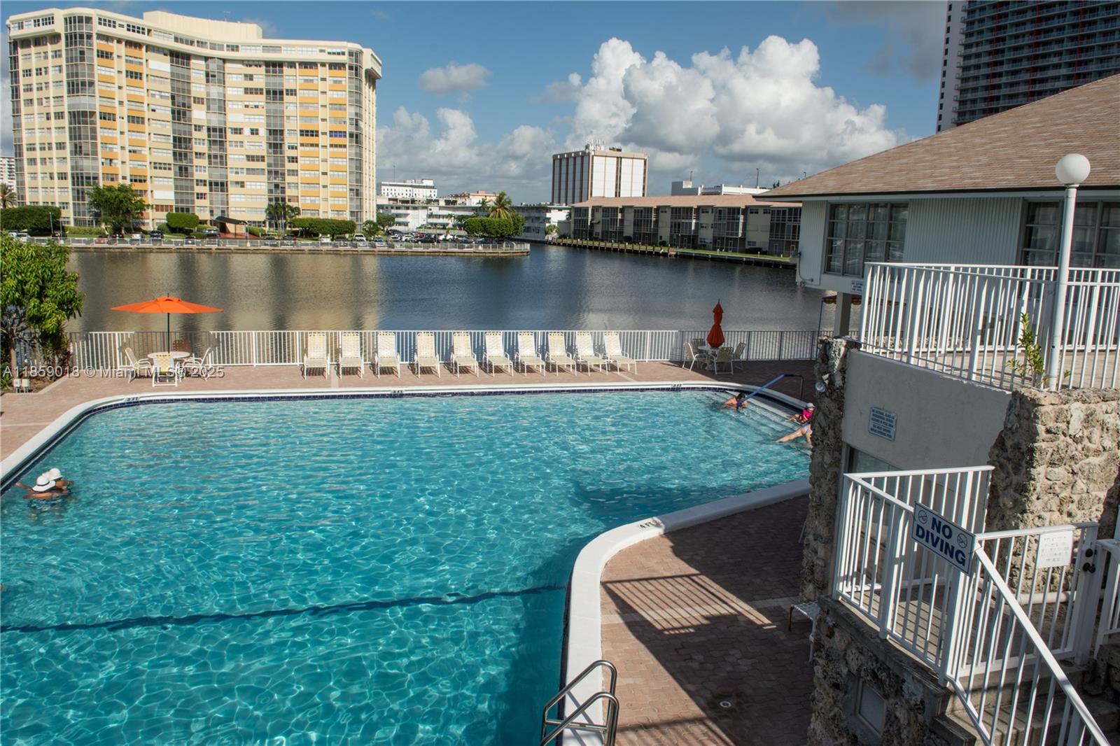 Photo of 1833 Ocean Dr  #1402, Hallandale Beach, Florida, 33009 - 