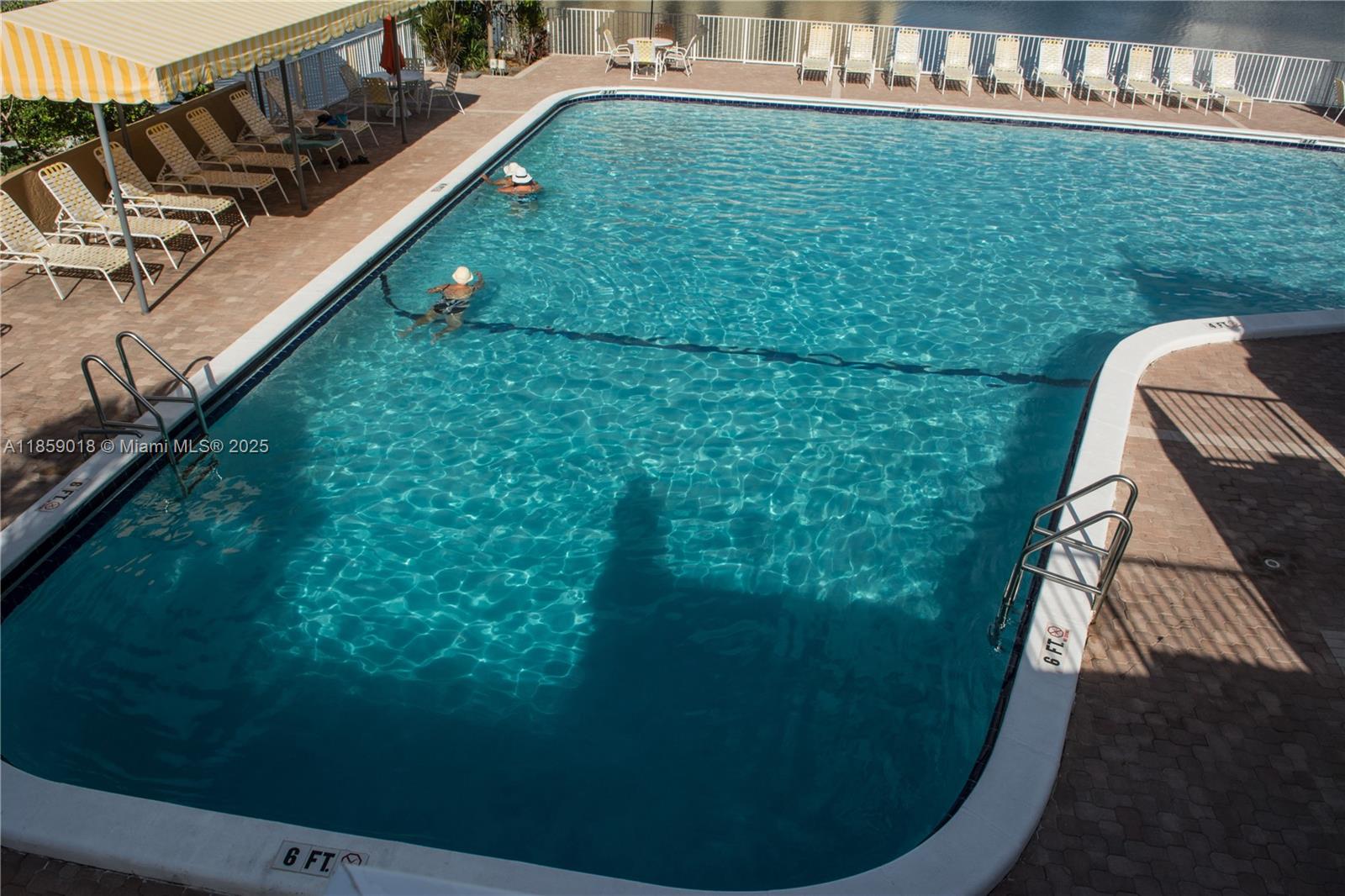 Photo of 1833 Ocean Dr  #1402, Hallandale Beach, Florida, 33009 - 