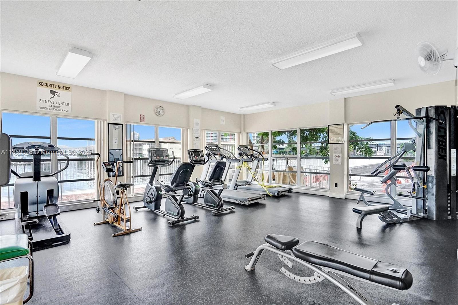 Photo of 1833 Ocean Dr  #1402, Hallandale Beach, Florida, 33009 - 