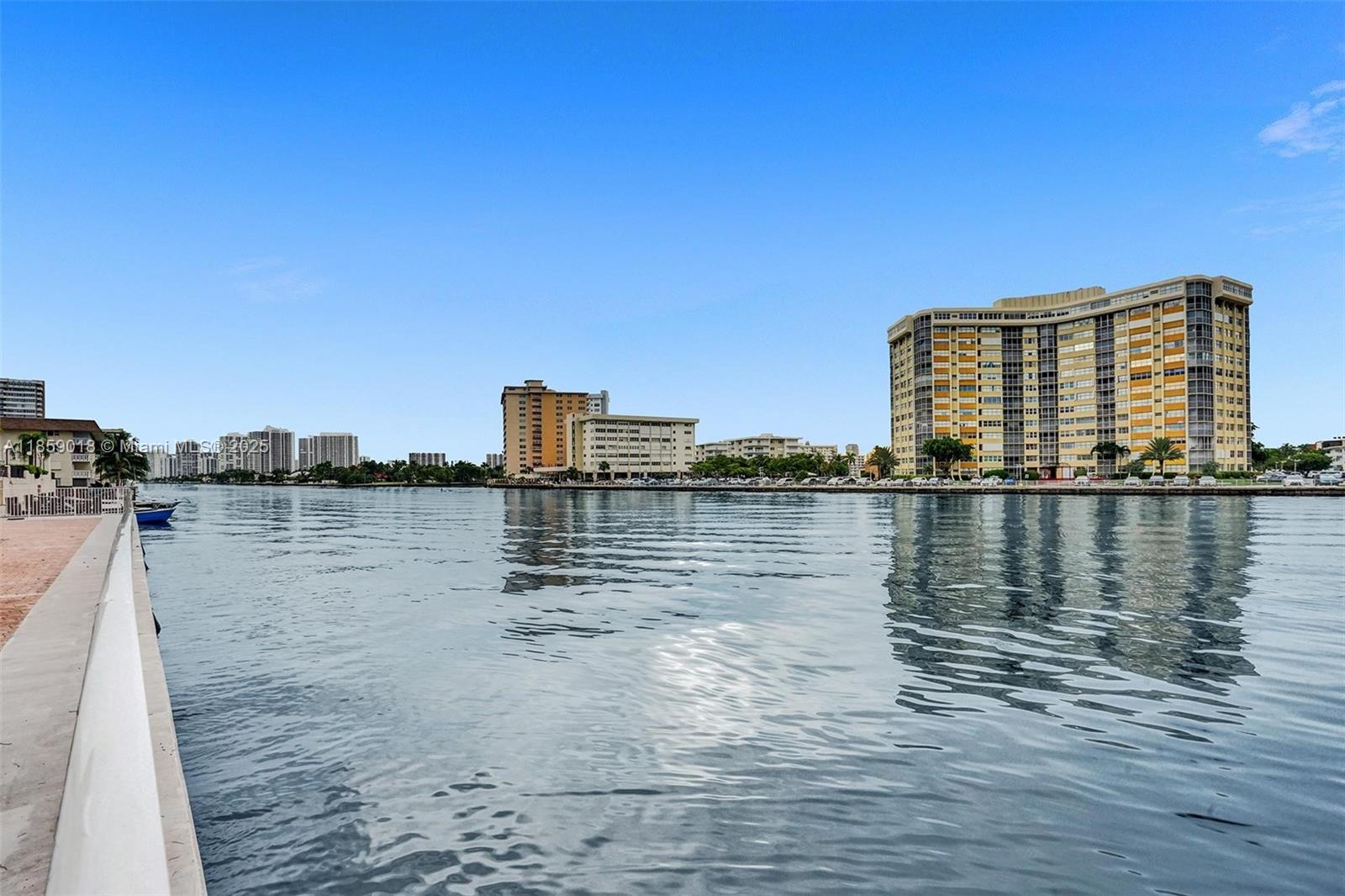 Photo of 1833 Ocean Dr  #1402, Hallandale Beach, Florida, 33009 - 