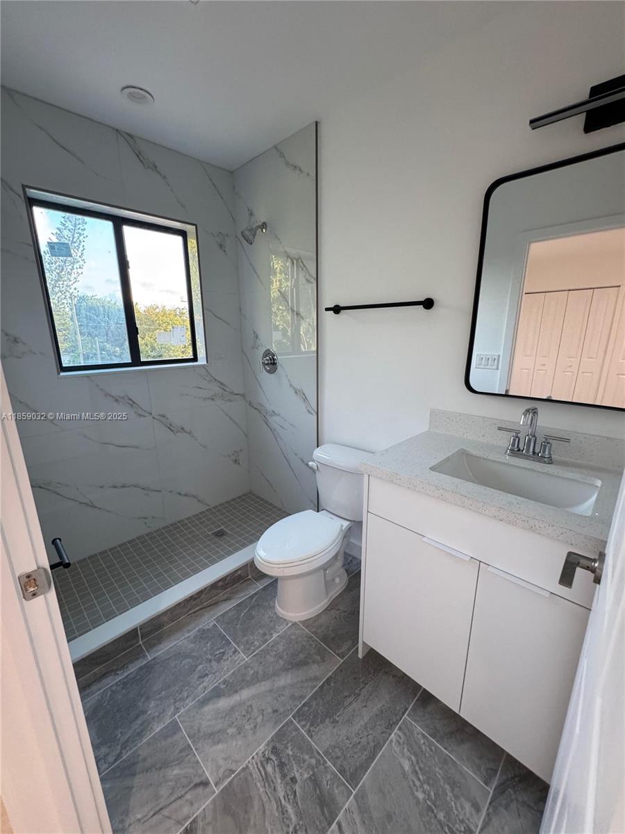 See details / 0 sq. ft. $ 2025-08-14 0 Photo