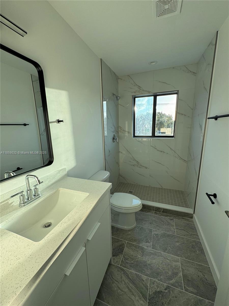 See details / 0 sq. ft. $ 2025-08-14 0 Photo