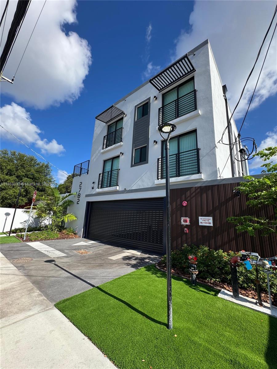 See details / 0 sq. ft. $ 2025-08-14 0 Photo