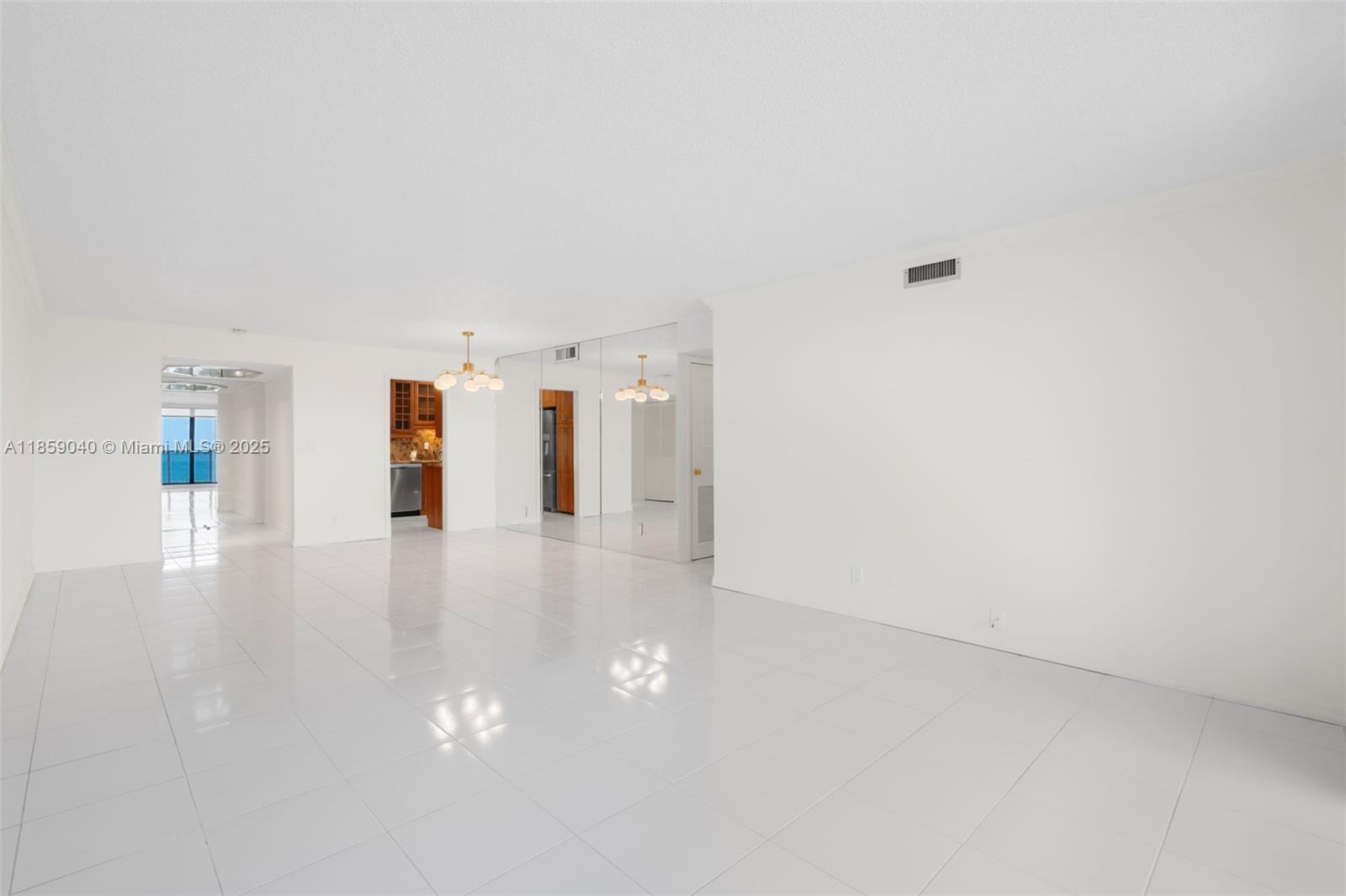 Photo of 2301 Ocean Dr  #1503, Hollywood, Florida, 33019 - 