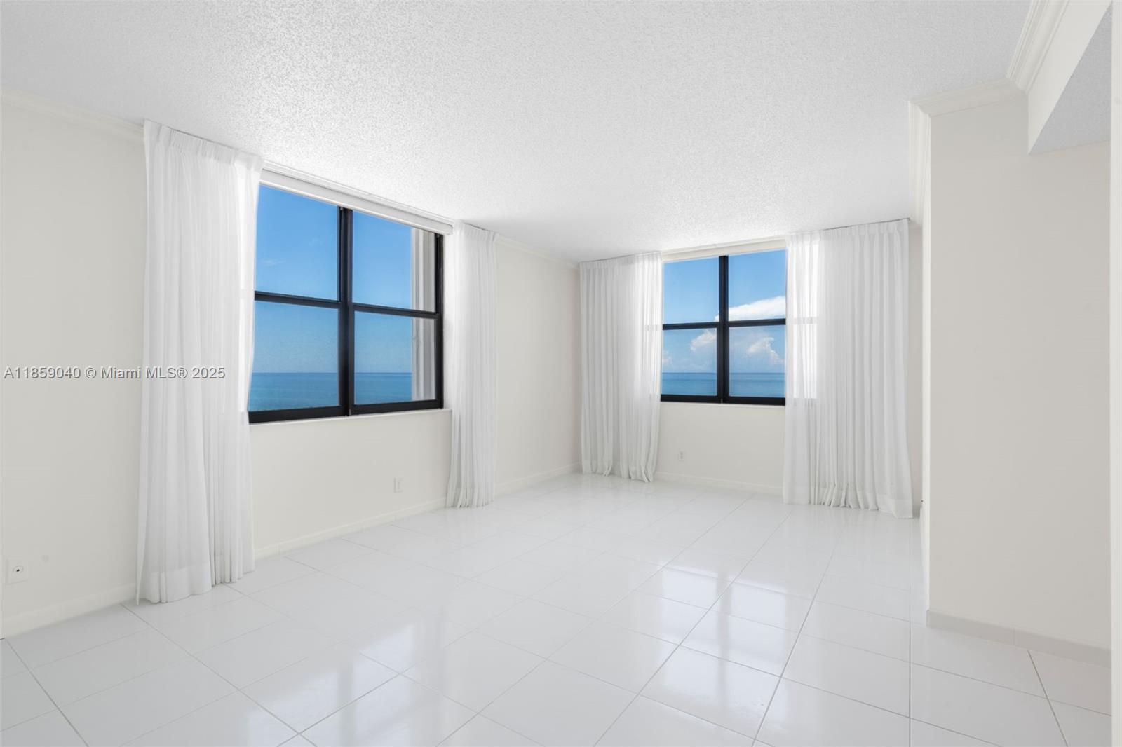 Photo of 2301 Ocean Dr  #1503, Hollywood, Florida, 33019 - 