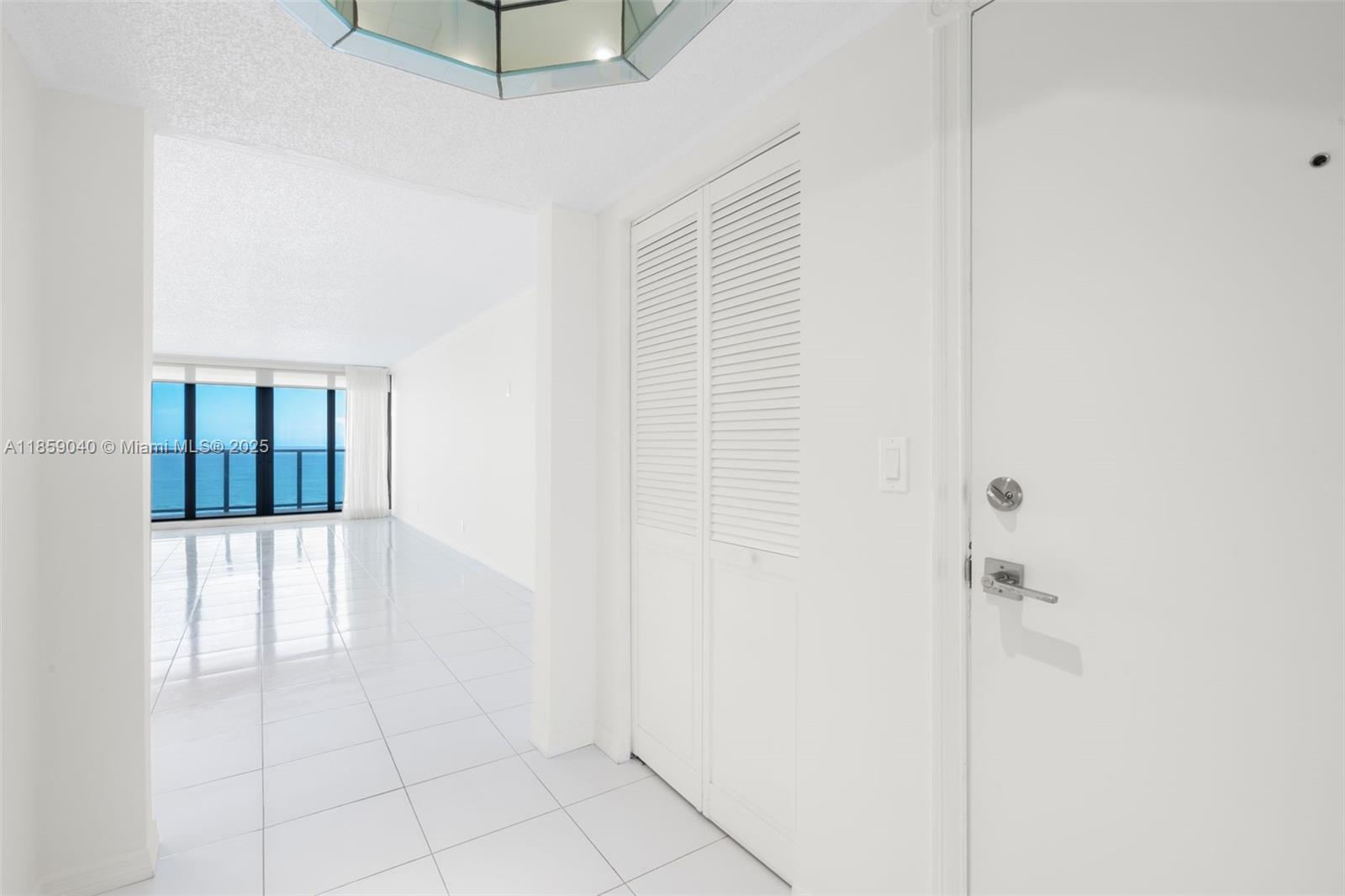 Photo of 2301 Ocean Dr #1503, Hollywood, Florida, 33019 -