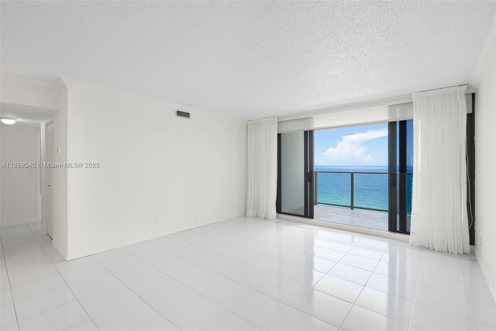 Photo of 2301 Ocean Dr  #1503, Hollywood, Florida, 33019 - 