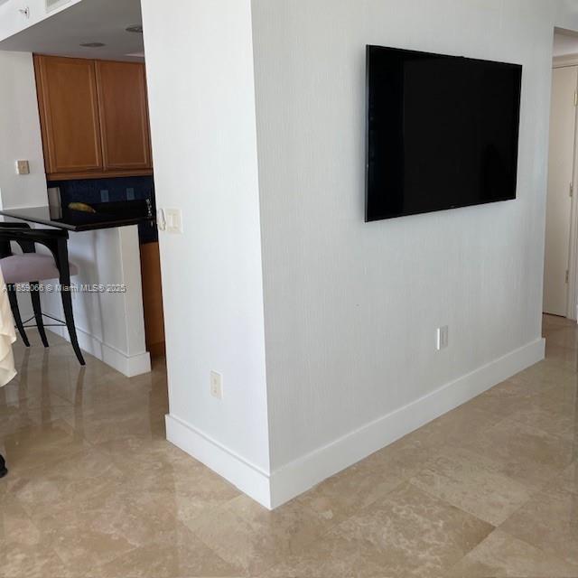 Photo of 20201 Country Club Dr  #704, Aventura, Florida, 33180 - 