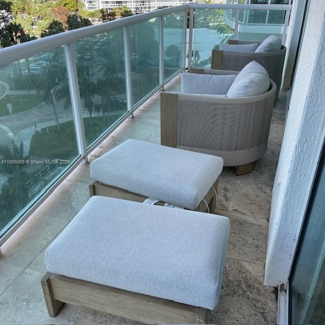 Photo of 20201 Country Club Dr  #704, Aventura, Florida, 33180 - 