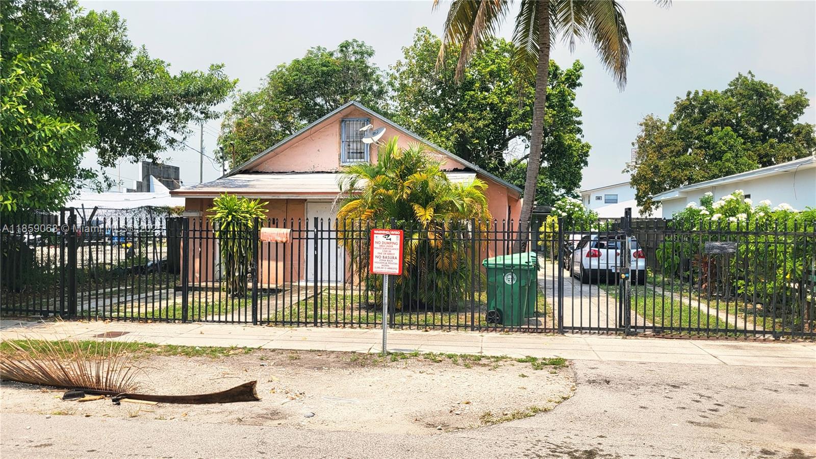 See details / 1612 sq. ft. $ 2025-08-14 0 Photo
