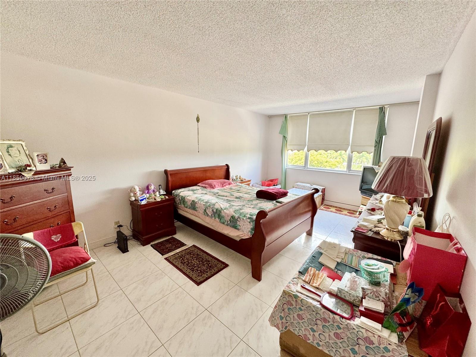 520C 2 / 2 1284 sq. ft. $ 2025-08-14 0 Photo