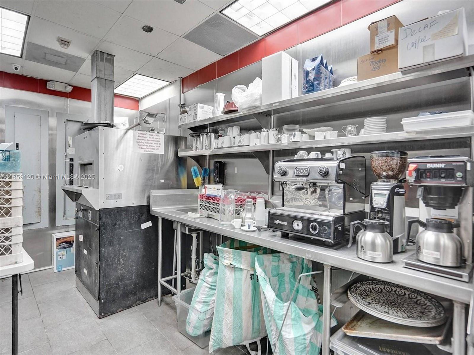 See details / sq. ft. $ 2025-08-14 0 Photo
