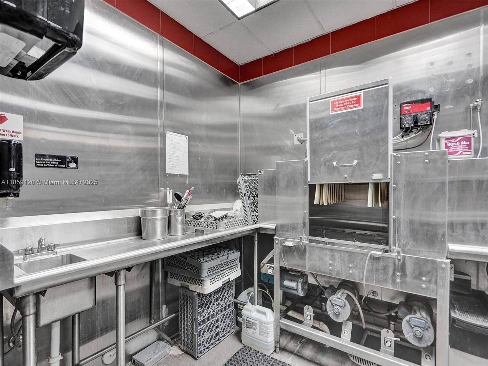 See details / sq. ft. $ 2025-08-14 0 Photo