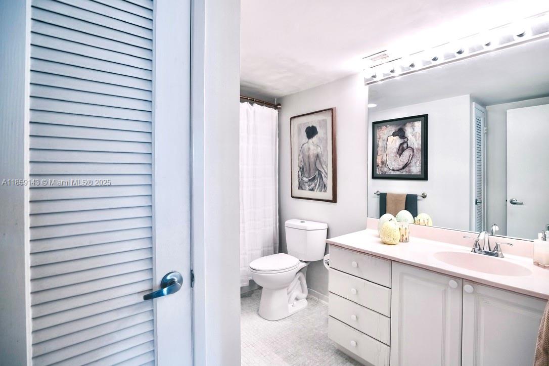 Photo of 19390 Collins Ave #1614, Sunny Isles Beach, Florida, 33160 -