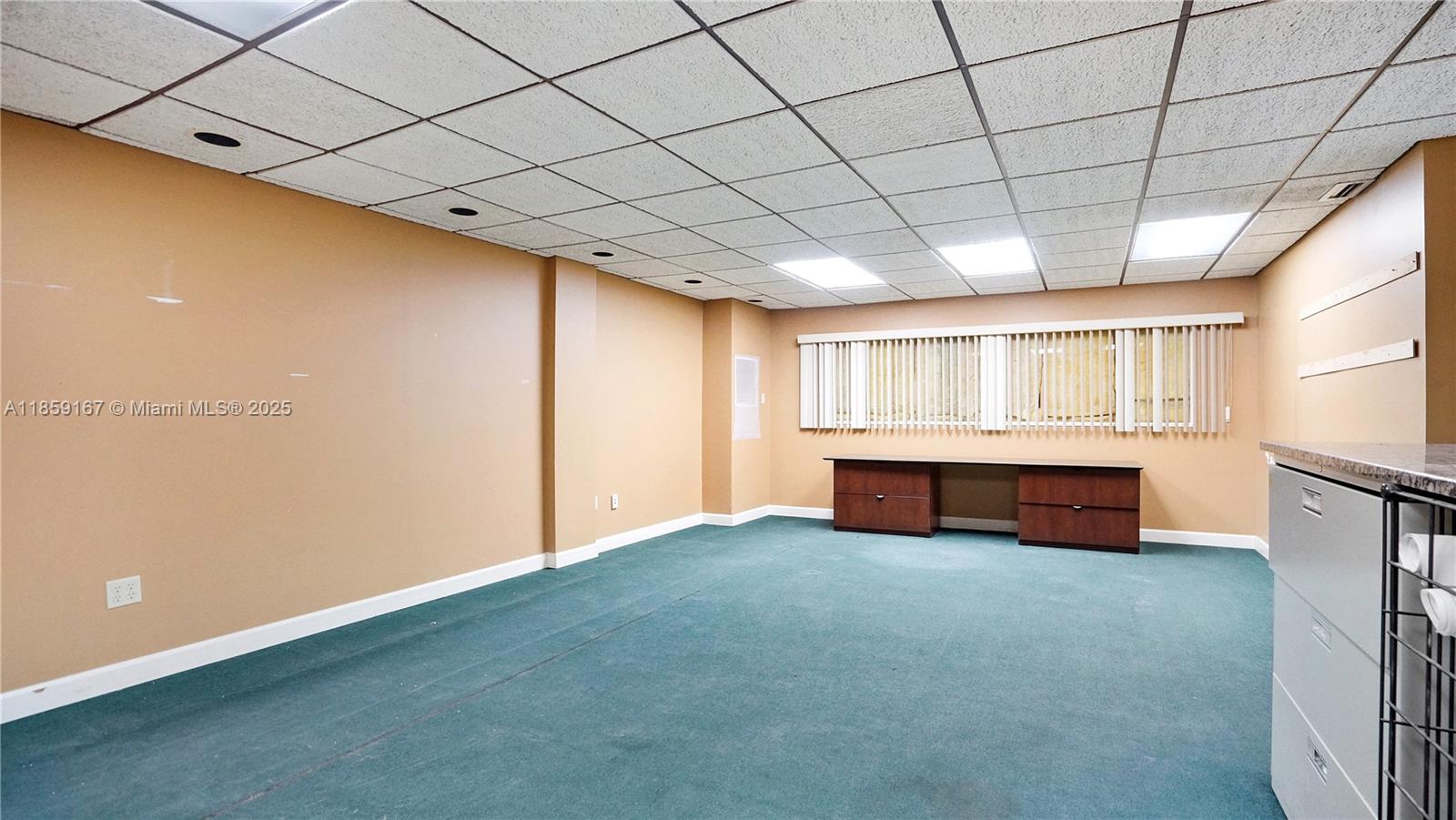   /   sq. ft. $ 2025-08-14 0 Photo
