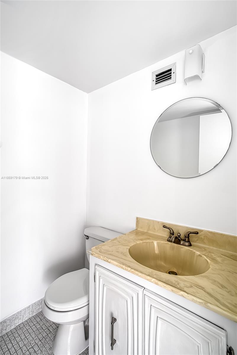 Photo of 601 Three Islands Blvd  #416, Hallandale Beach, Florida, 33009 - 