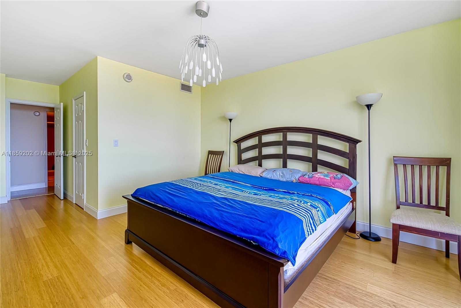 Photo of 19380 Collins Ave  #1026, Sunny Isles Beach, Florida, 33160 - 