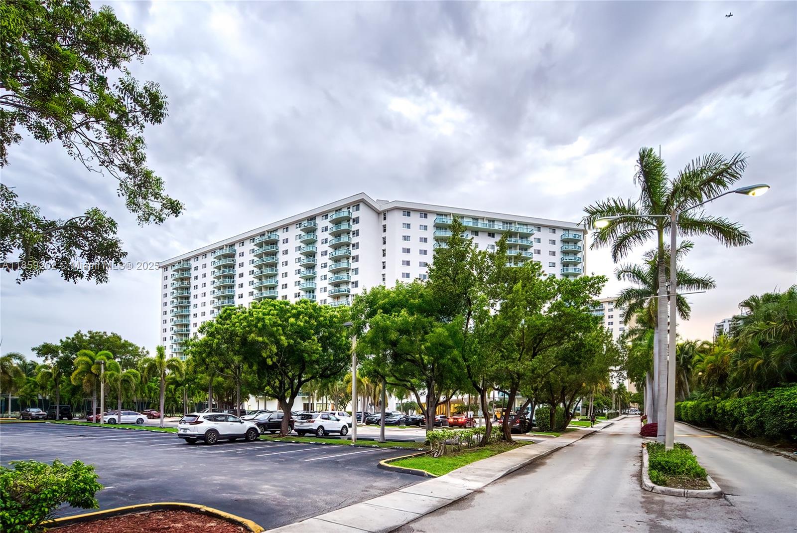 Photo of 19380 Collins Ave  #1026, Sunny Isles Beach, Florida, 33160 - 