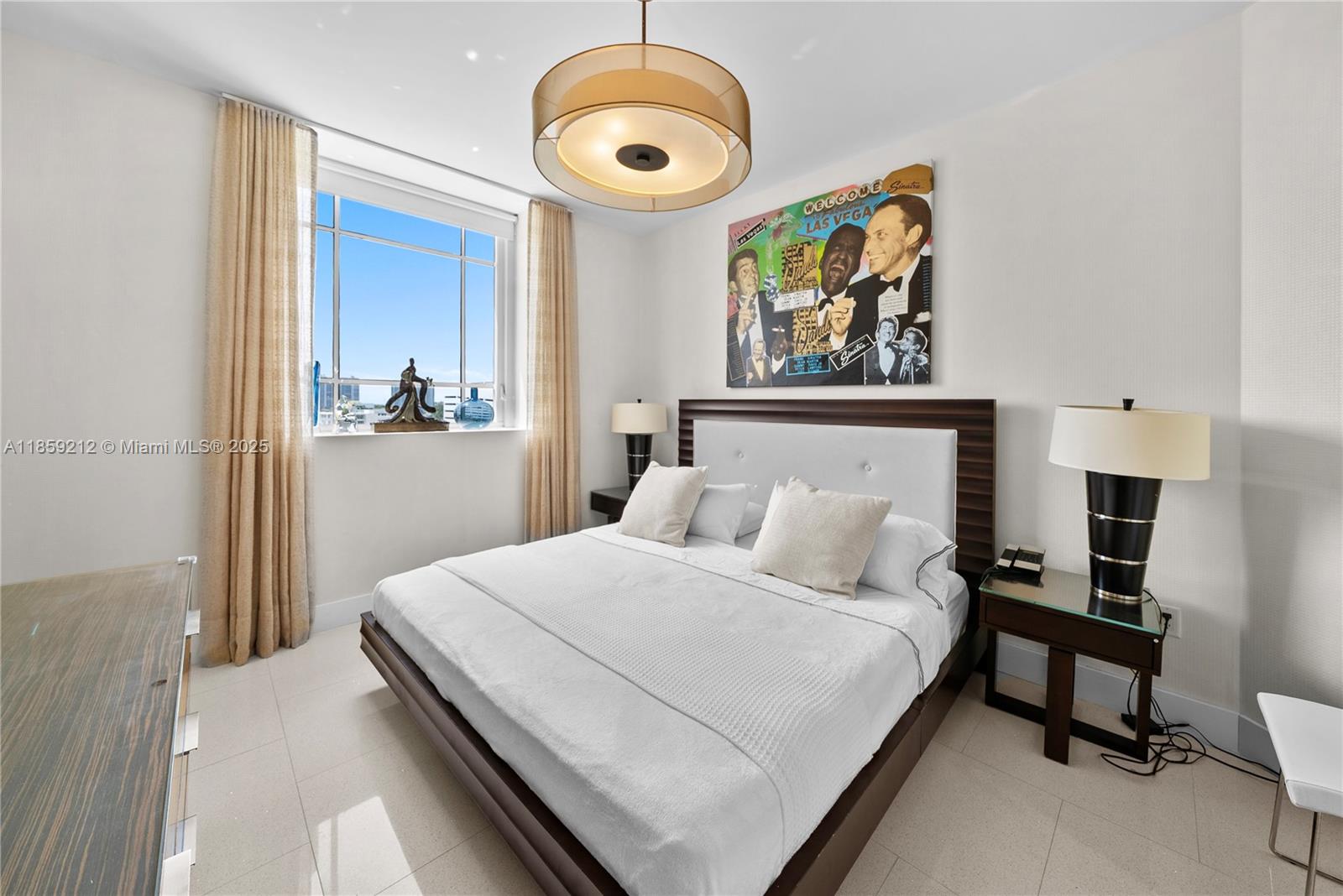 801 4 / 4 2736 sq. ft. $ 2025-08-14 0 foto