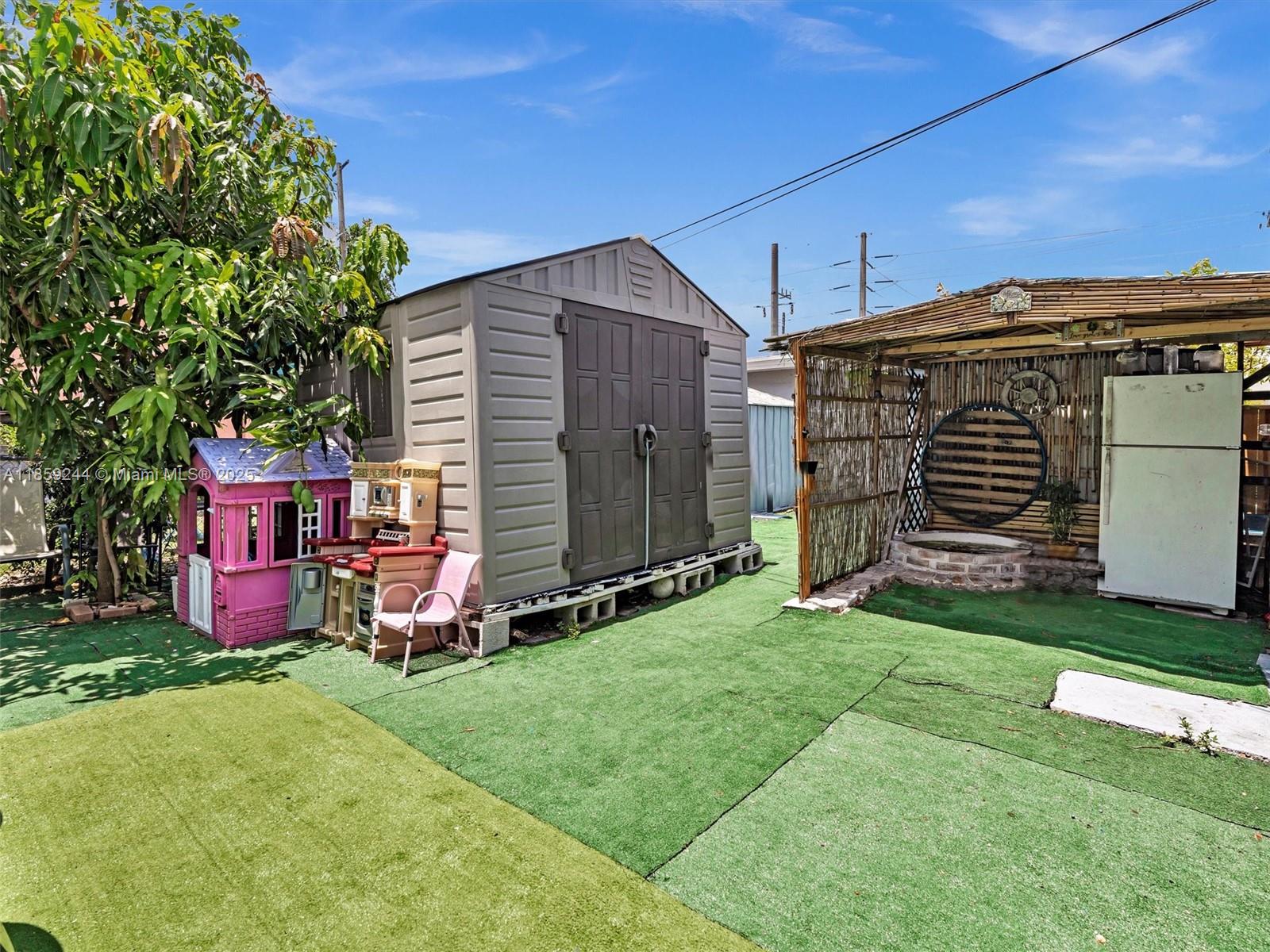   /  2136 sq. ft. $ 2025-08-15 0 Photo