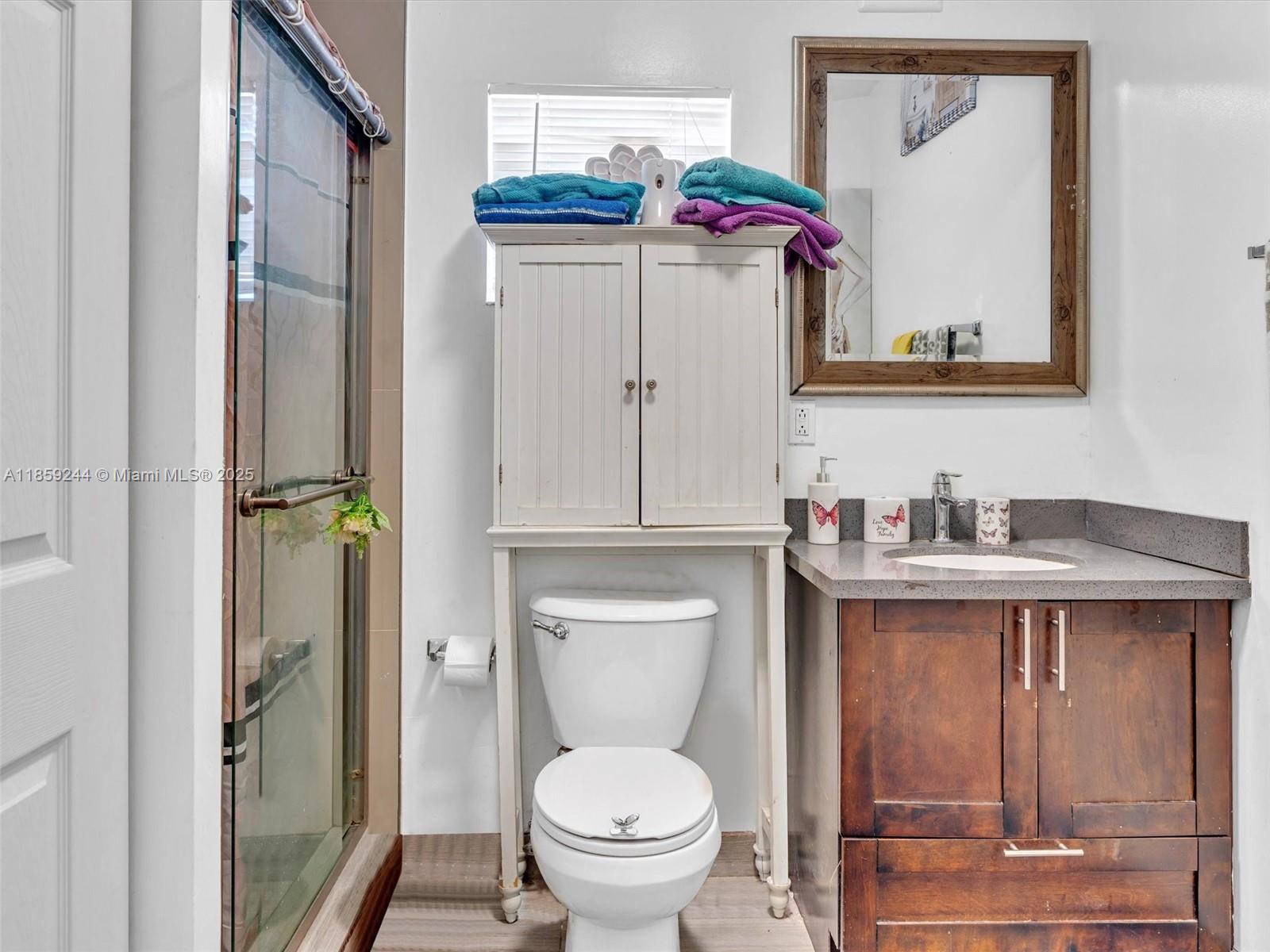   /  2136 sq. ft. $ 2025-08-15 0 Photo