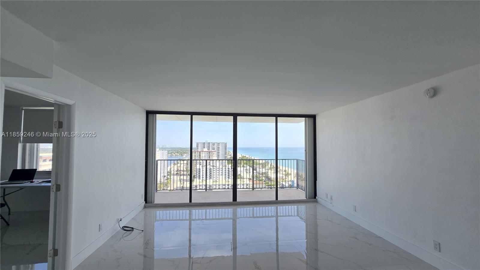 Photo of 2101 Ocean Dr  #2004, Hollywood, Florida, 33019 - 