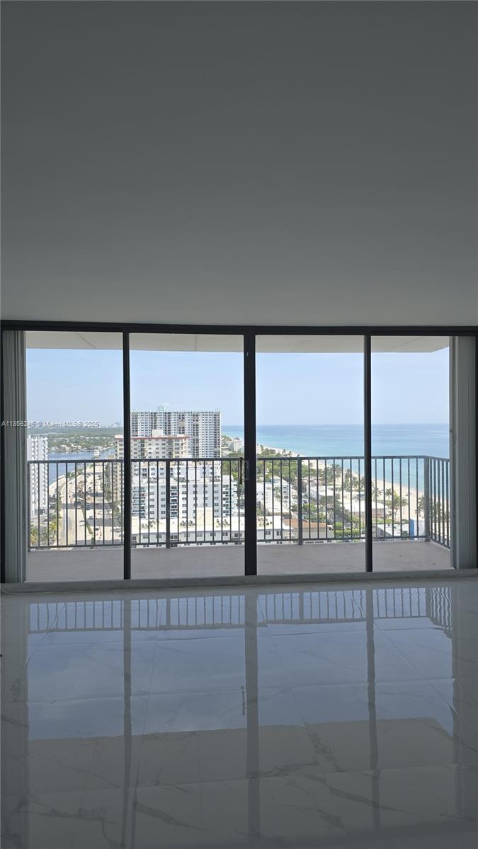 Photo of 2101 Ocean Dr  #2004, Hollywood, Florida, 33019 - 