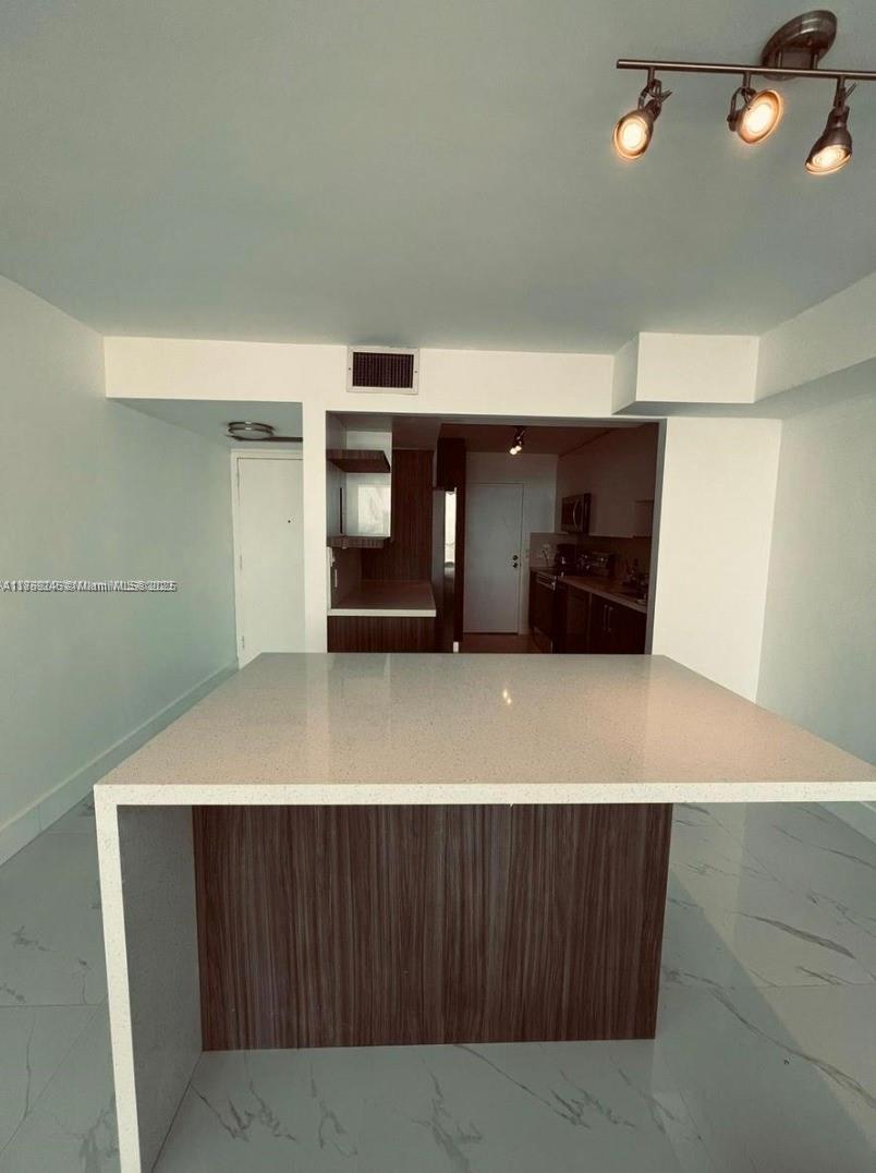 Photo of 2101 Ocean Dr  #2004, Hollywood, Florida, 33019 - 