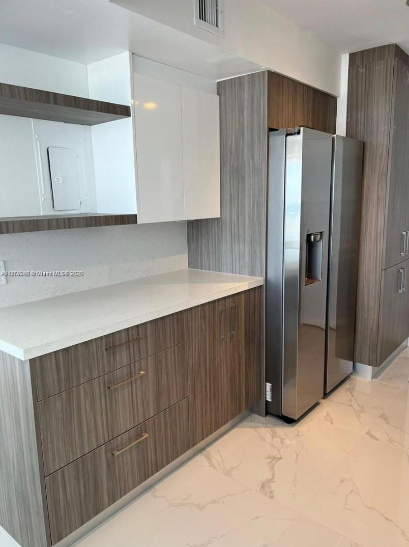 Photo of 2101 Ocean Dr  #2004, Hollywood, Florida, 33019 - 
