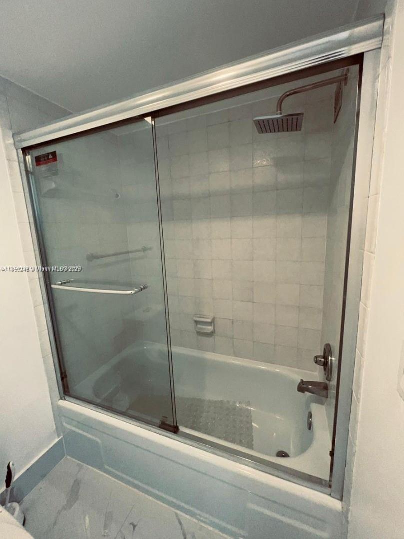 Photo of 2101 Ocean Dr  #2004, Hollywood, Florida, 33019 - 