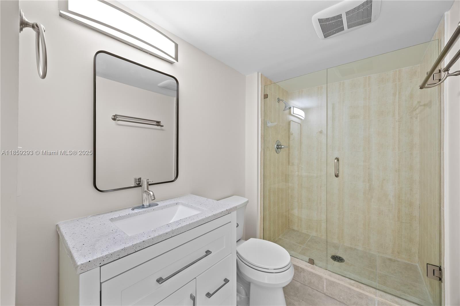 Photo of 20379 Country Club Dr  #1239, Aventura, Florida, 33180 - 