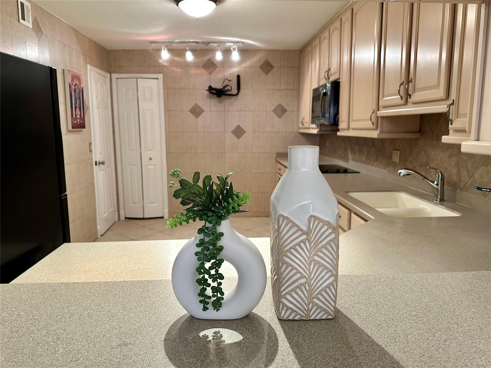 Photo of 2500 Parkview #814, Hallandale Beach, Florida, 33009 - Photo 20