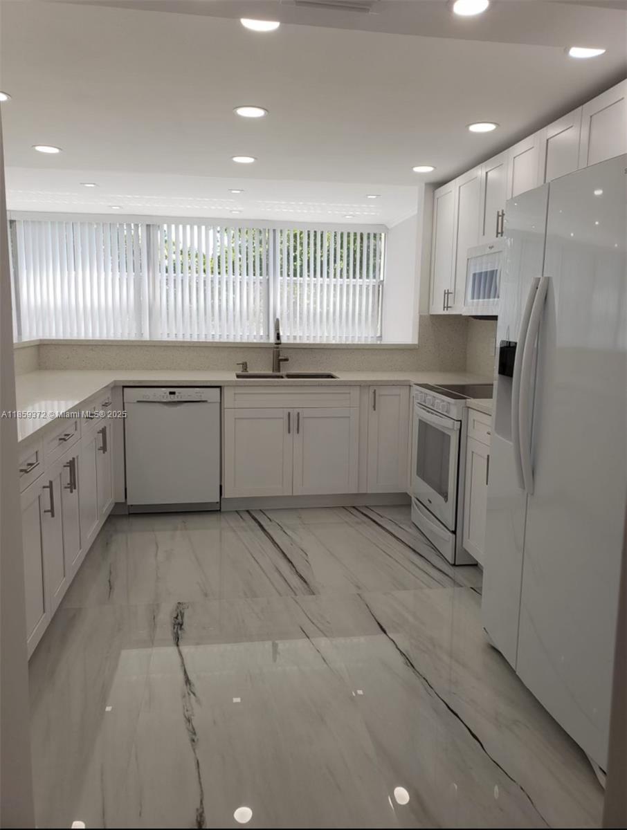 Photo of 601 Three Islands Blvd  #301, Hallandale Beach, Florida, 33009 - 