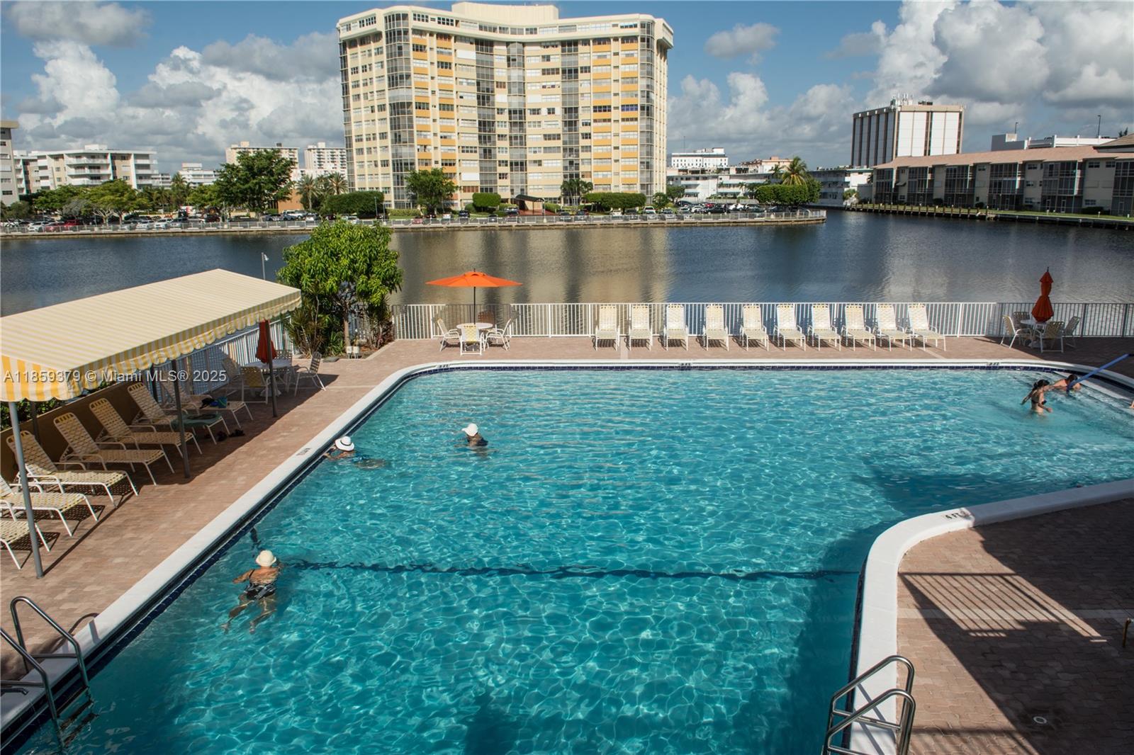 Photo of 1833 Ocean Dr  #1402, Hallandale Beach, Florida, 33009 - 