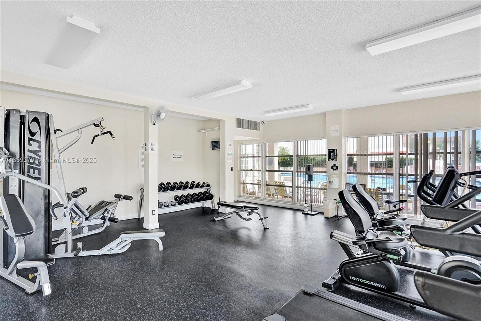 Photo of 1833 Ocean Dr  #1402, Hallandale Beach, Florida, 33009 - 
