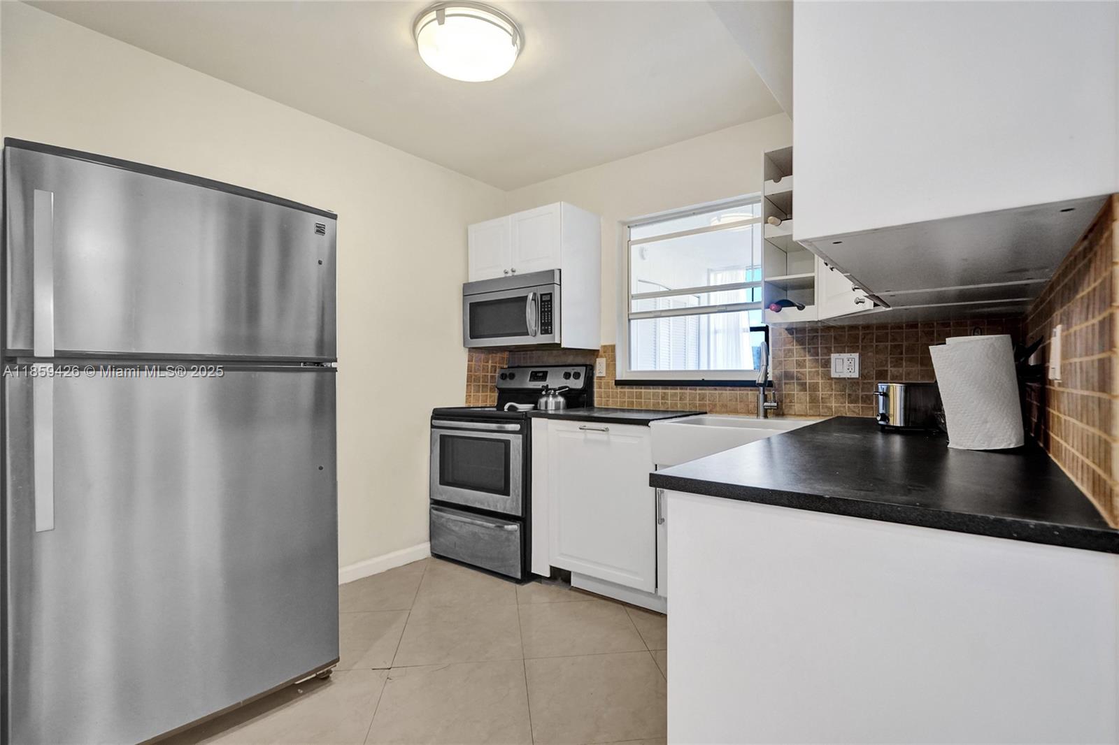 Photo of 2017 Ocean Dr  #305, Hallandale Beach, Florida, 33009 - 