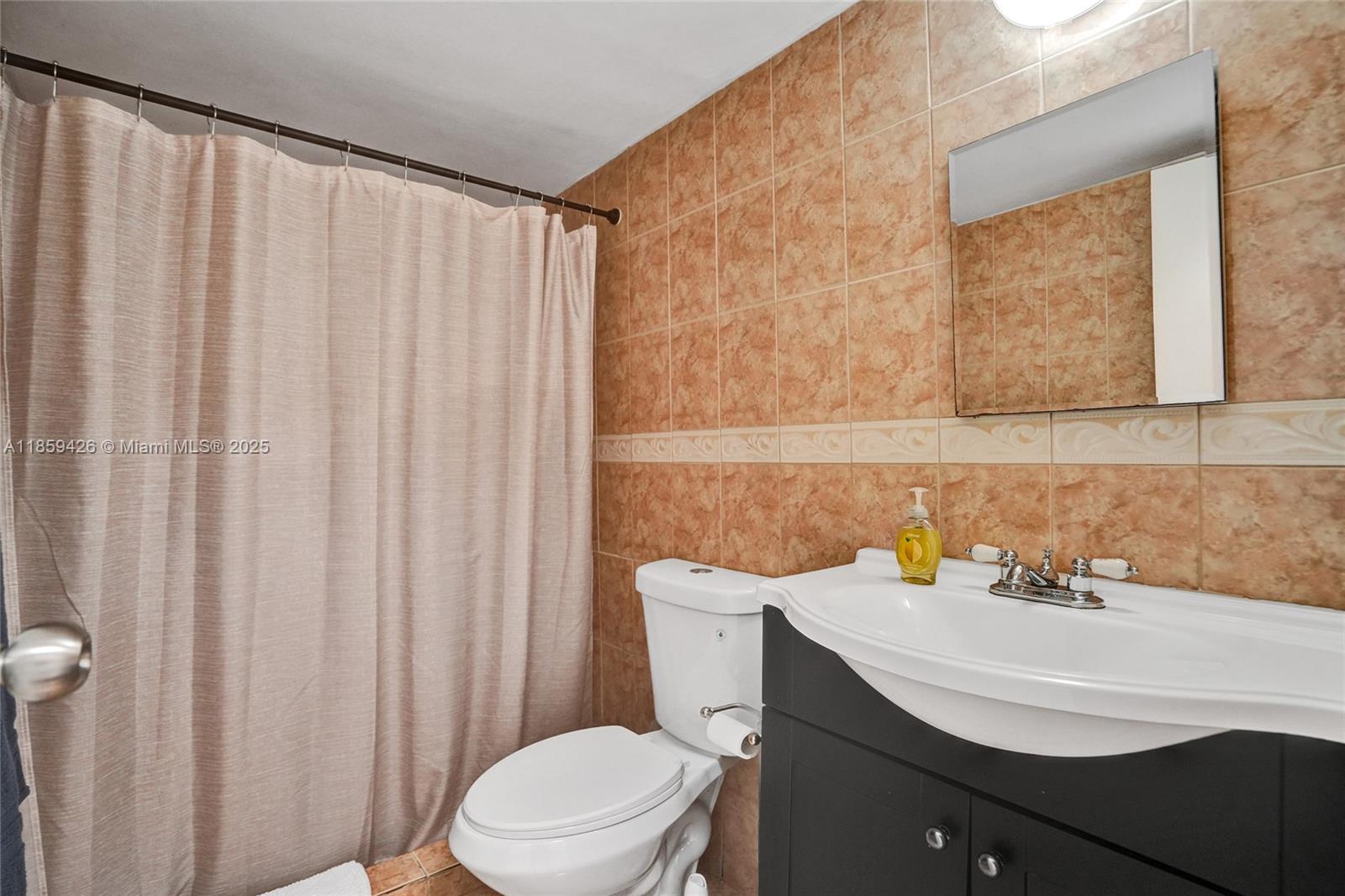 Photo of 2017 Ocean Dr #305, Hallandale Beach, Florida, 33009 -