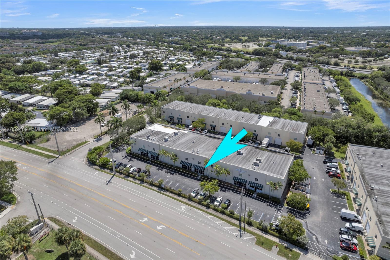 B-4  /   sq. ft. $ 2025-08-15 0 Photo
