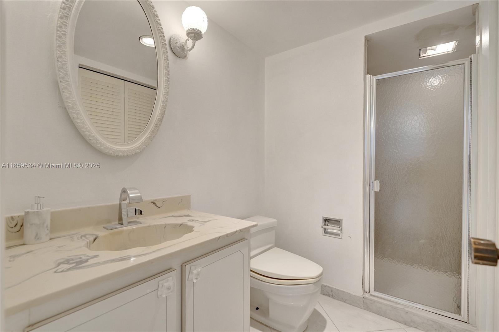 Photo of 1865 Ocean Dr  #11J, Hallandale Beach, Florida, 33009 - 