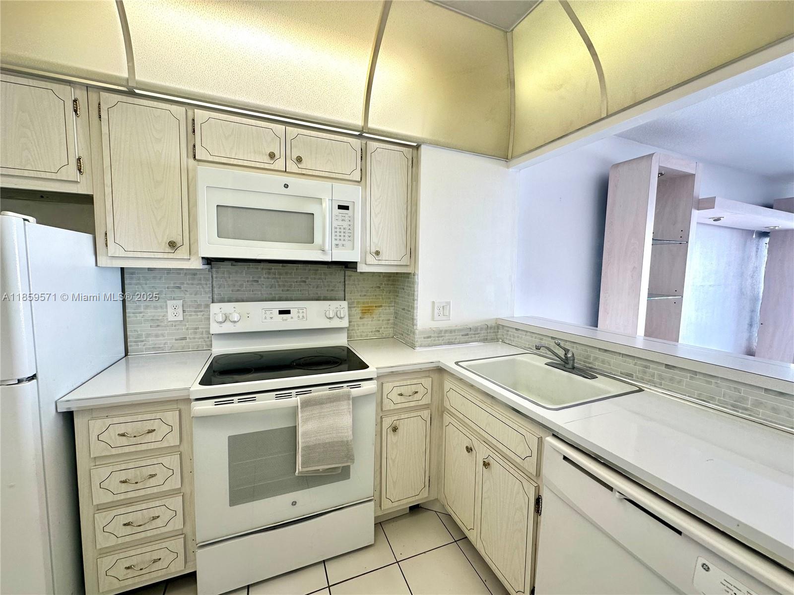 10H 0 / 1 545 sq. ft. $ 2025-08-15 0 Photo